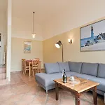 Augustenhoehe Апартаменты