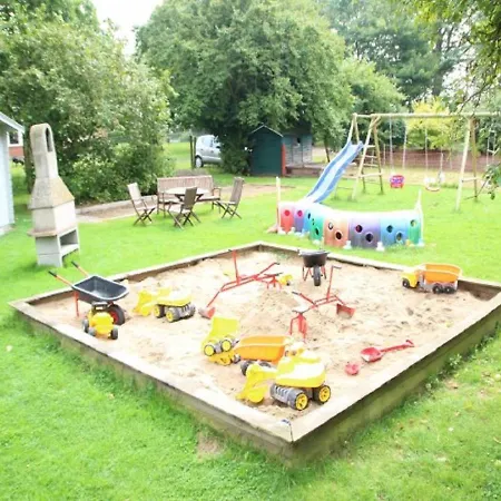 شقة Augustenhoehe